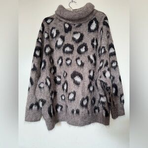 Zara Black and Brown Turtleneck Sweater with Cozy Knit